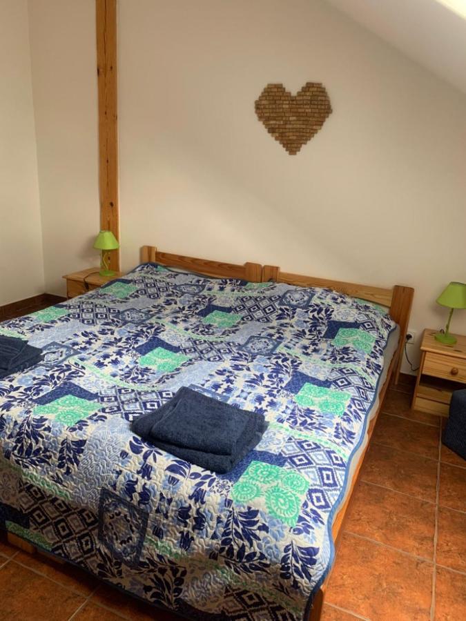 Penzion L'Isola Kunžak Zewnętrze zdjęcie