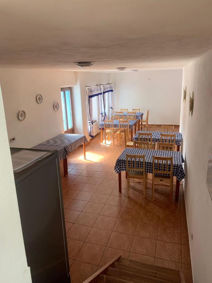 Penzion L'Isola Kunžak Zewnętrze zdjęcie